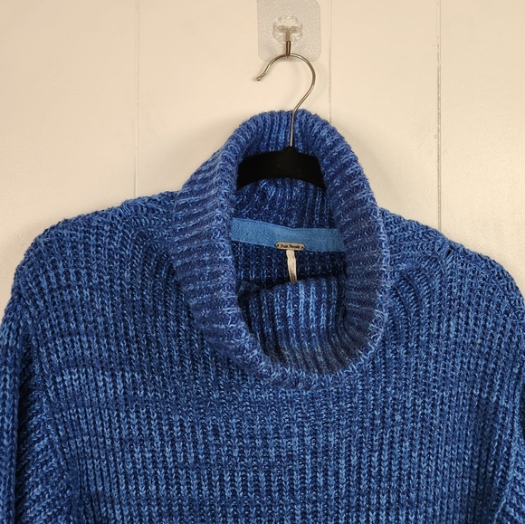 Free People Eleven Chunky Knit Blue Long Tunic Sweater Turtleneck Size XS Winter - Picture 7 of 11